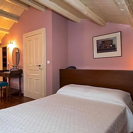 Hotel De Loulia Peroulades (Corfu)
