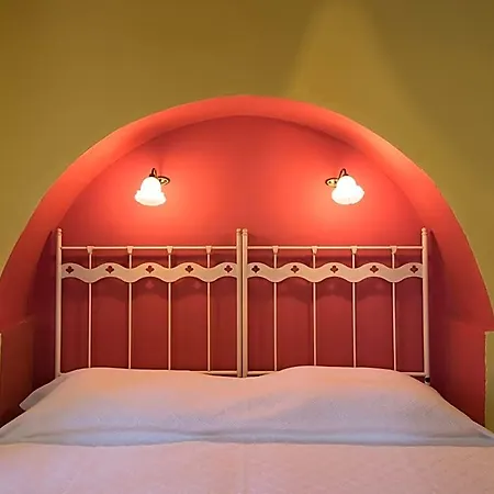 Hotel De Loulia 4*