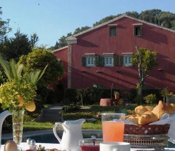 De Loulia Peroulades (Corfu)
