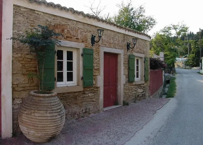 De Loulia