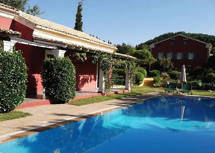 De Loulia Hotel
