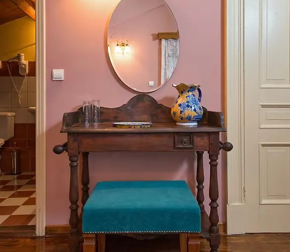 De Loulia Hotel 4*