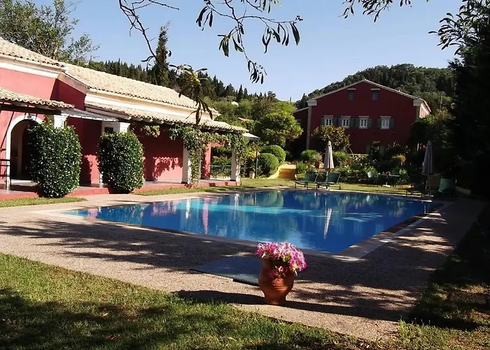 De Loulia Hotel 4*