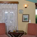 Hotel De Loulia 4*