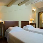 De Loulia 4* Peroulades (Corfu)