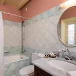Hotel De Loulia 4*