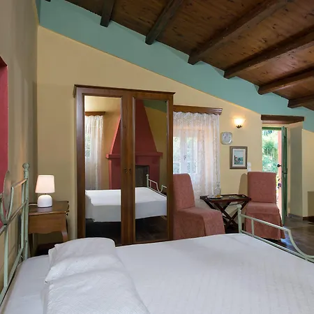 De Loulia 4*