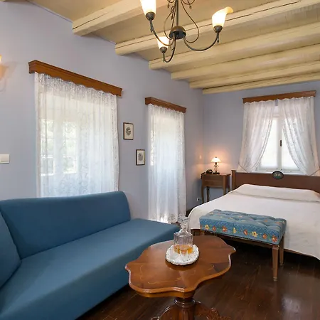 Hotel De Loulia