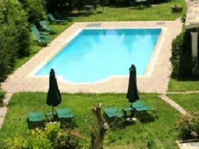 Ξενοδοχείο De Loulia 4*
