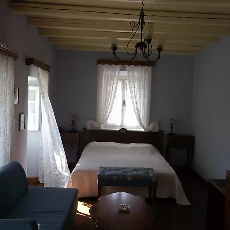 De Loulia Hotel Peroulades (Corfu)